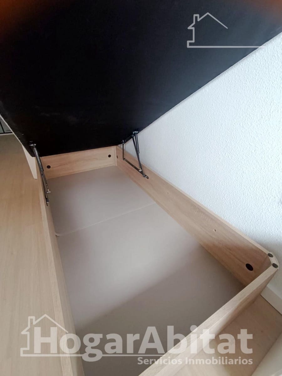 4 Zimmer Wohnung zu verkaufen in Castello de la Plana - 190.000 € (Ref: 9451062)