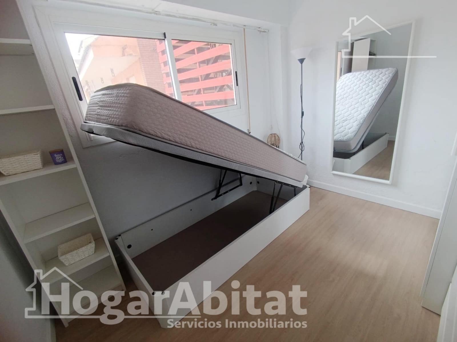 4 Zimmer Wohnung zu verkaufen in Castello de la Plana - 190.000 € (Ref: 9451062)