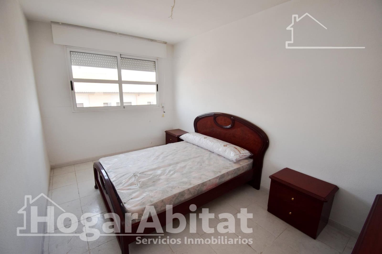 6 slaapkamer Rijtjeshuis te koop in Burriana / Borriana met garage - € 215.000 (Ref: 9451067)