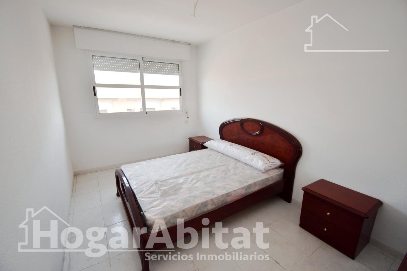 6 slaapkamer Rijtjeshuis te koop in Burriana / Borriana met garage - € 215.000 (Ref: 9451067)