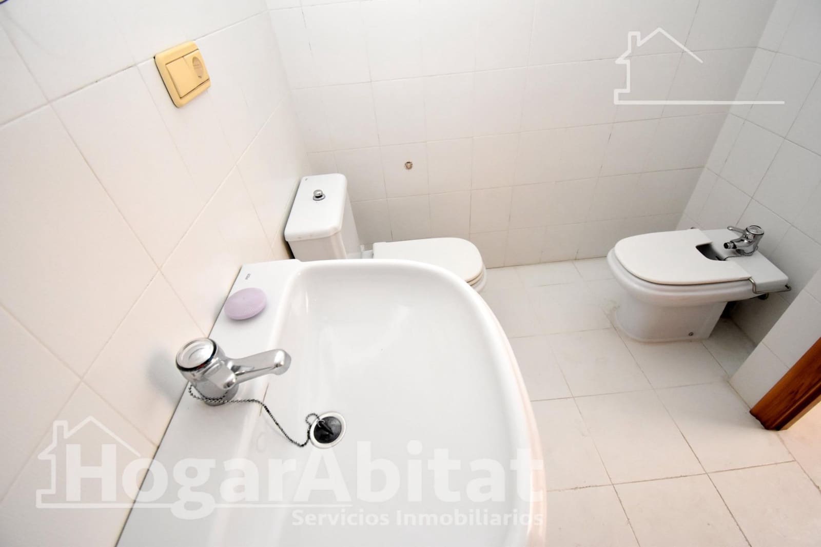 6 slaapkamer Rijtjeshuis te koop in Burriana / Borriana met garage - € 215.000 (Ref: 9451067)