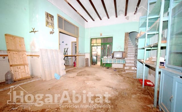 4 soverom Hus til salgs i Chiva - € 94 000 (Ref: 9451071)