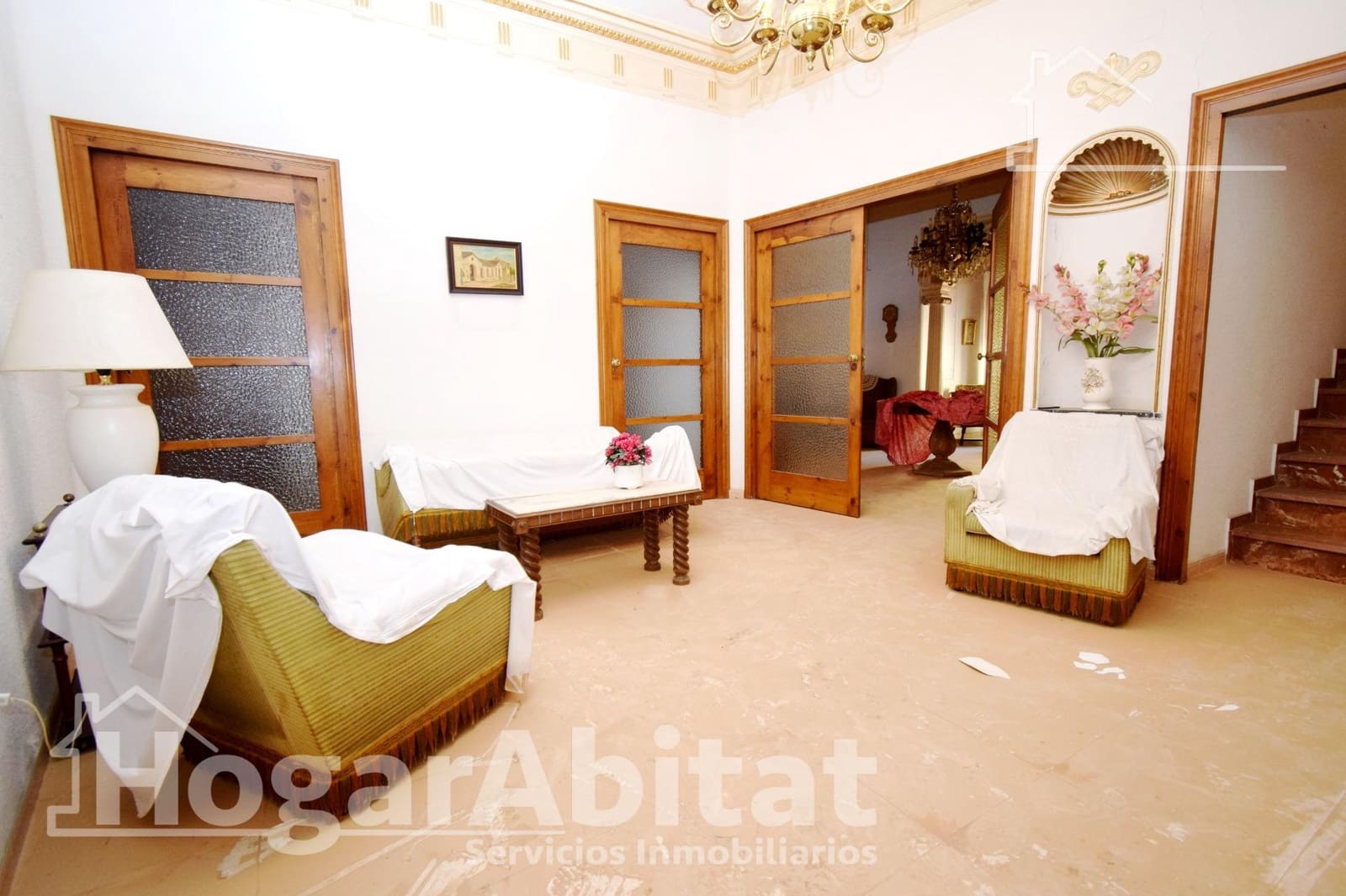 Casa de 7 habitaciones en Chiva en venta - 399.000 € (Ref: 9451072)