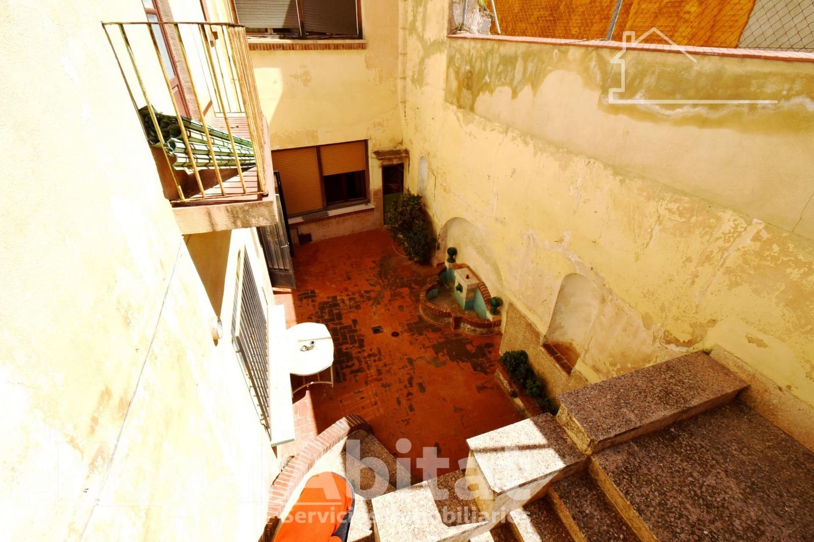 Casa de 7 habitaciones en Chiva en venta - 399.000 € (Ref: 9451072)