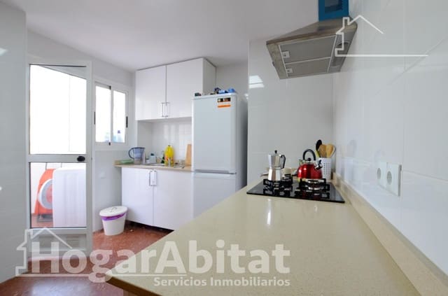 4 bedroom Flat for sale in Gandia - € 175,000 (Ref: 9452167)