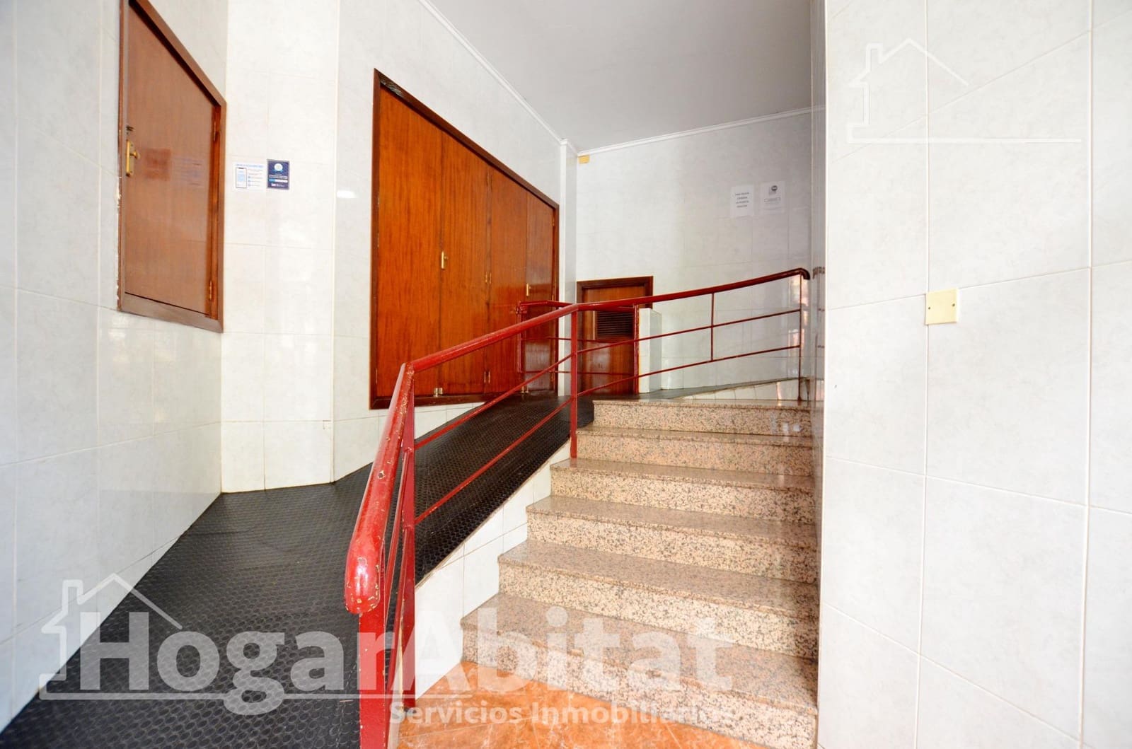 4 bedroom Flat for sale in Gandia - € 175,000 (Ref: 9452167)
