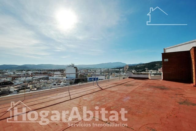 Piso de 4 habitaciones en Gandia en venta - 238.000 € (Ref: 9452168)