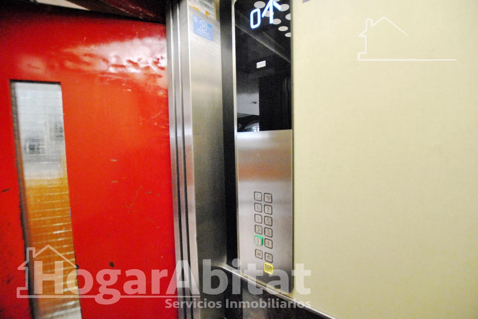 Piso de 4 habitaciones en Gandia en venta - 238.000 € (Ref: 9452168)