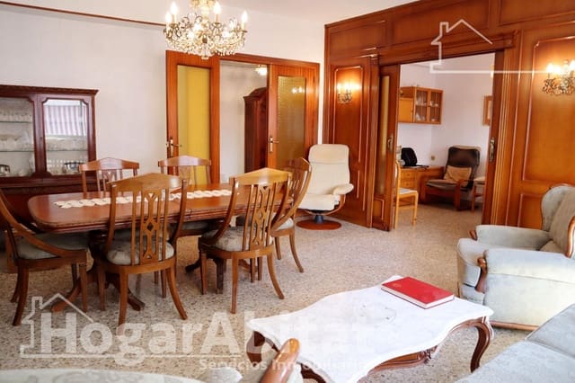 4 Zimmer Wohnung zu verkaufen in Oliva - 120.000 € (Ref: 9452177)