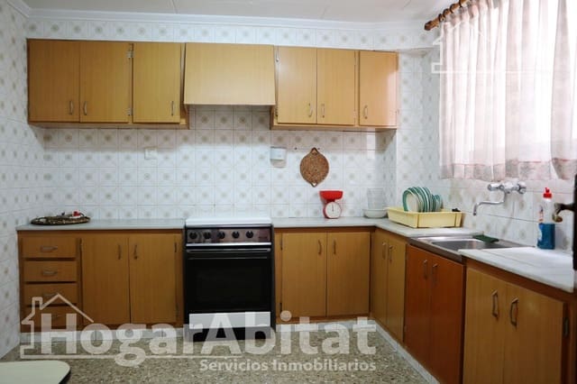 4 sypialnia Mieszkanie na sprzedaż w Oliva - 120 000 € (Ref: 9452177)