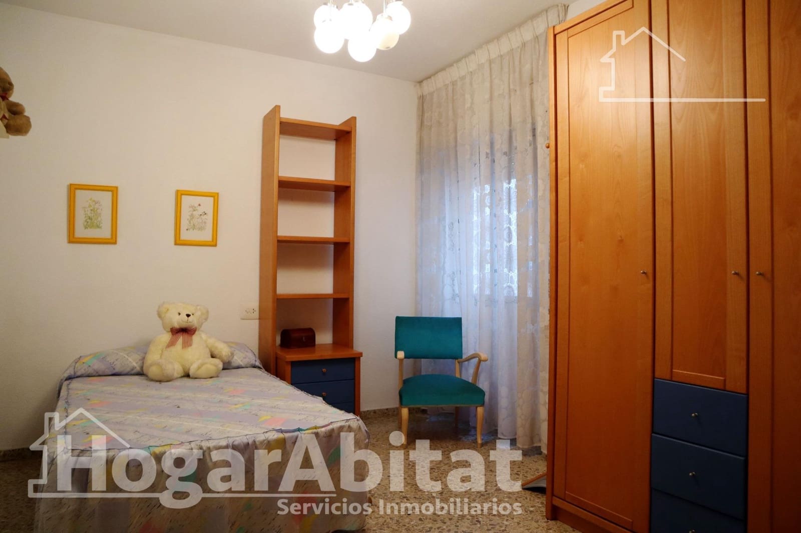 4 makuuhuone Asunto myytävänä paikassa Oliva - 120 000 € (Ref: 9452177)