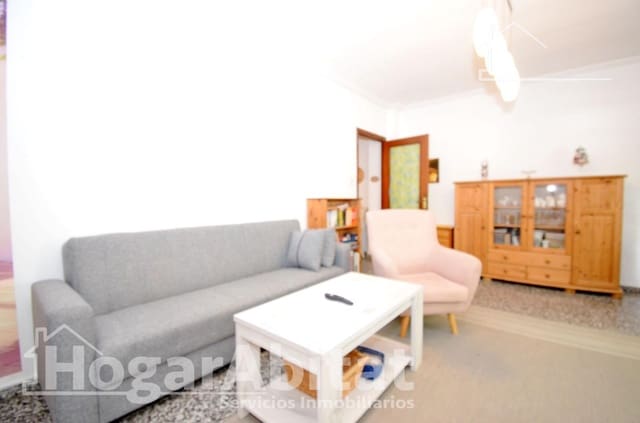 3 Zimmer Wohnung zu verkaufen in Oliva - 119.900 € (Ref: 9452178)