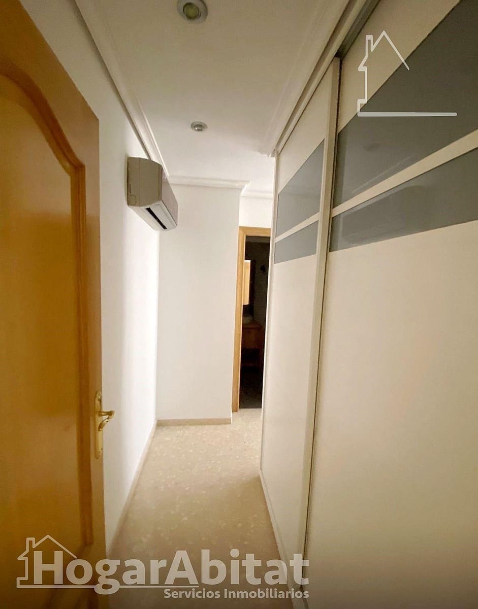 3 makuuhuone Kattohuoneisto myytävänä paikassa L'Alcora - 150 000 € (Ref: 9452185)