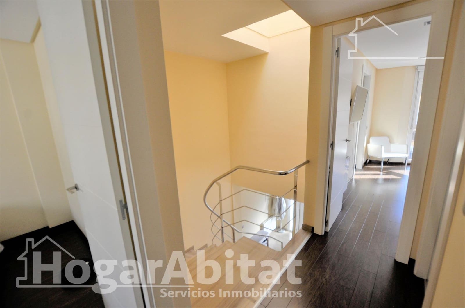 3 soverom Rekkehus til salgs i Puig med garasje - € 490 000 (Ref: 9452186)