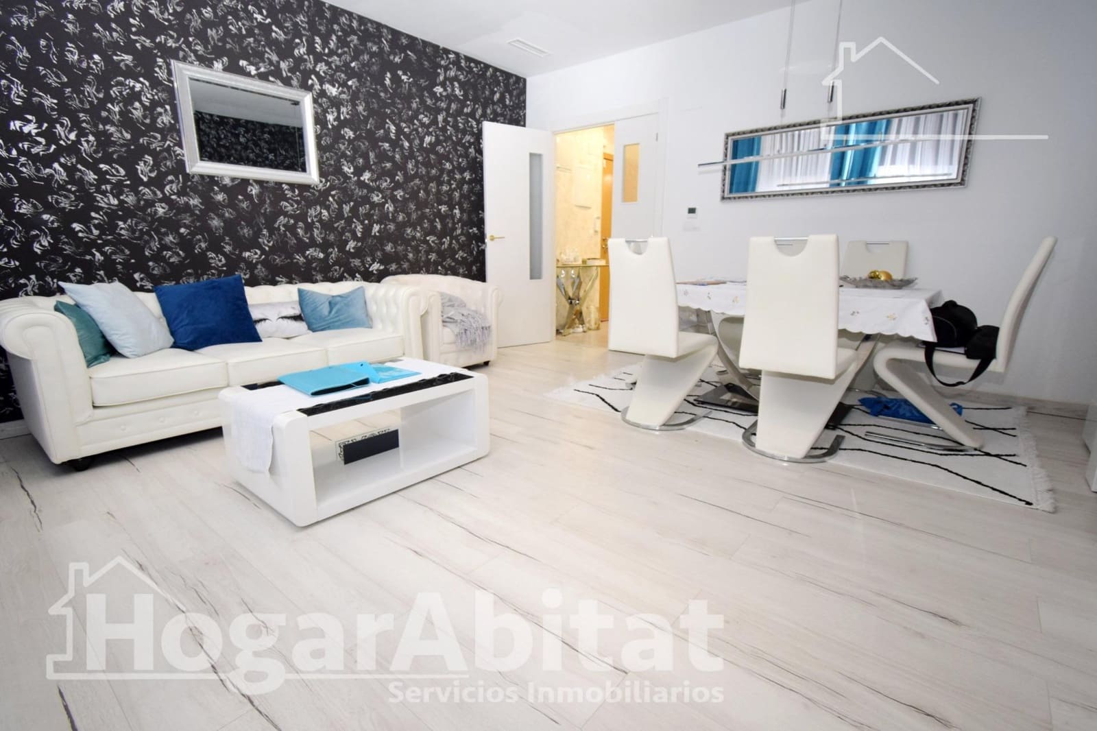 4 soverom Leilighet til salgs i Montserrat med garasje - € 250 000 (Ref: 9452191)