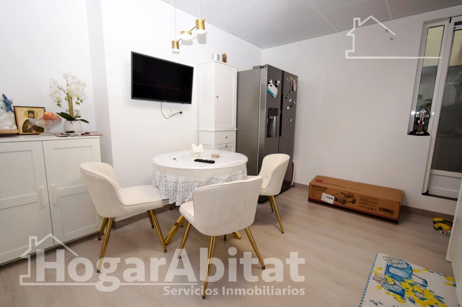 4 soverom Leilighet til salgs i Montserrat med garasje - € 250 000 (Ref: 9452191)