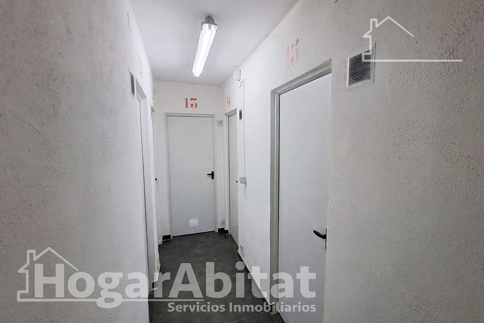 2 bedroom Flat for sale in Castello de la Plana with garage - € 228,000 (Ref: 9456308)