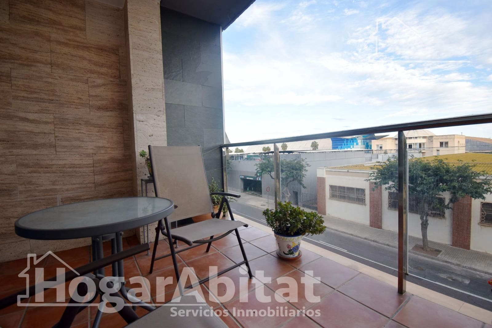 2 bedroom Flat for sale in Castello de la Plana with garage - € 228,000 (Ref: 9456308)