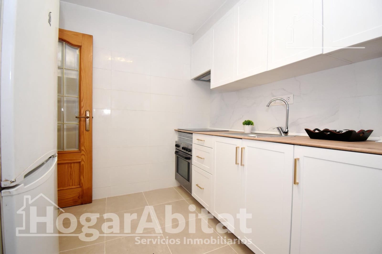 Piso de 4 habitaciones en Castelló de la Plana en venta - 161.300 € (Ref: 9456310)