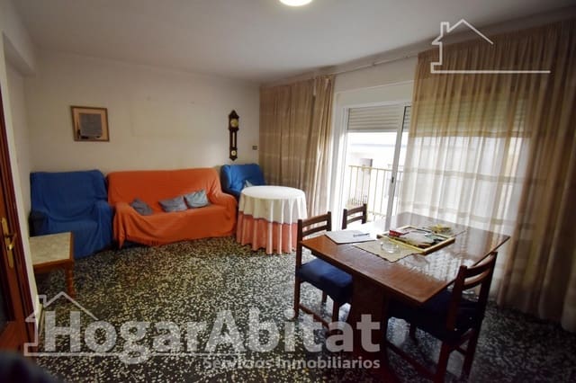 4 chambre Appartement à vendre à Sur, Castelló de la Plana avec garage - 150 000 € (Ref: 9456312)
