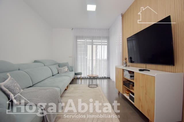 2 bedroom Flat for sale in Castelló de la Plana with garage - € 230,000 (Ref: 9456313)