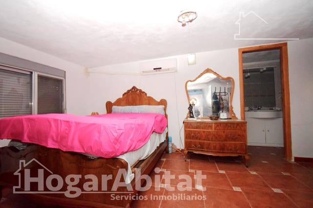 1 Zimmer Villa zu verkaufen in Llíria mit Pool - 130.000 € (Ref: 9456322)