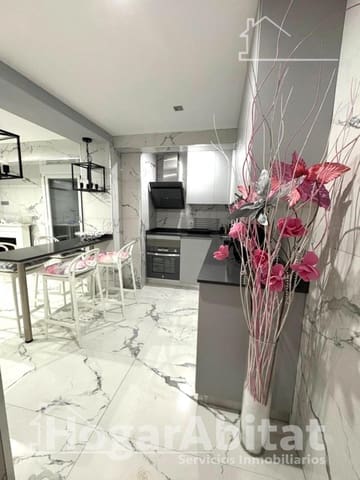 3 soveværelse Lejlighed til salg i Mont-Olivet, Valencia by - € 580.000 (Ref: 9456325)