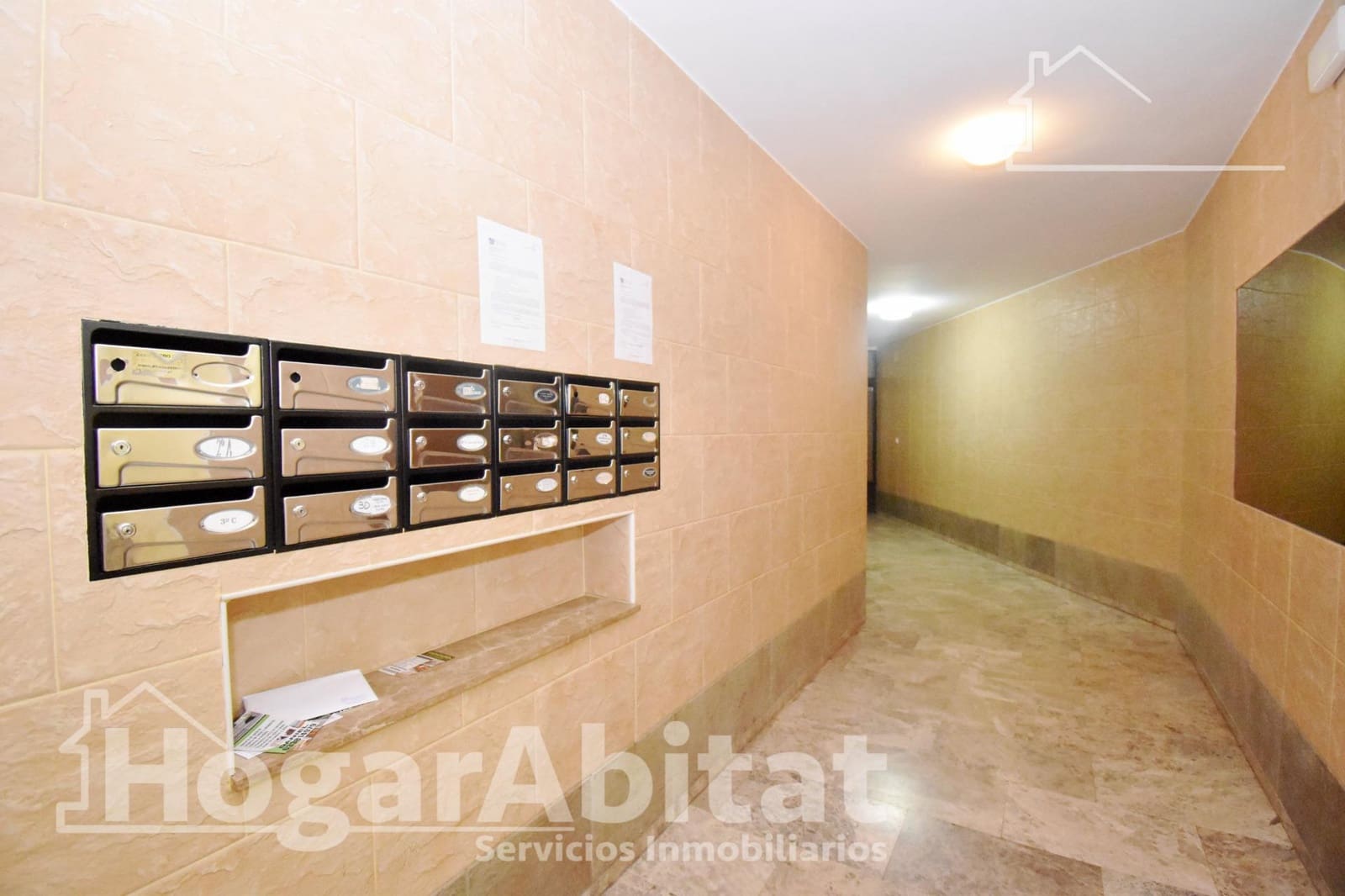 3 makuuhuone Asunto myytävänä paikassa Castello de la Plana mukana 
autotalli - 160 000 € (Ref: 9456326)