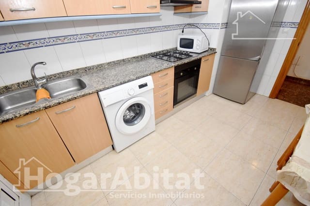 3 makuuhuone Asunto myytävänä paikassa Oeste, Castelló de la Plana mukana 
autotalli - 160 000 € (Ref: 9456326)