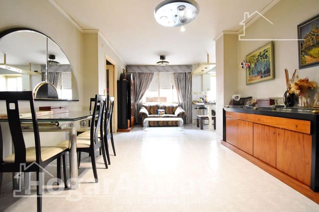 7 quarto Casa em Banda para venda em Gandia - 250 000 € (Ref: 9456327)