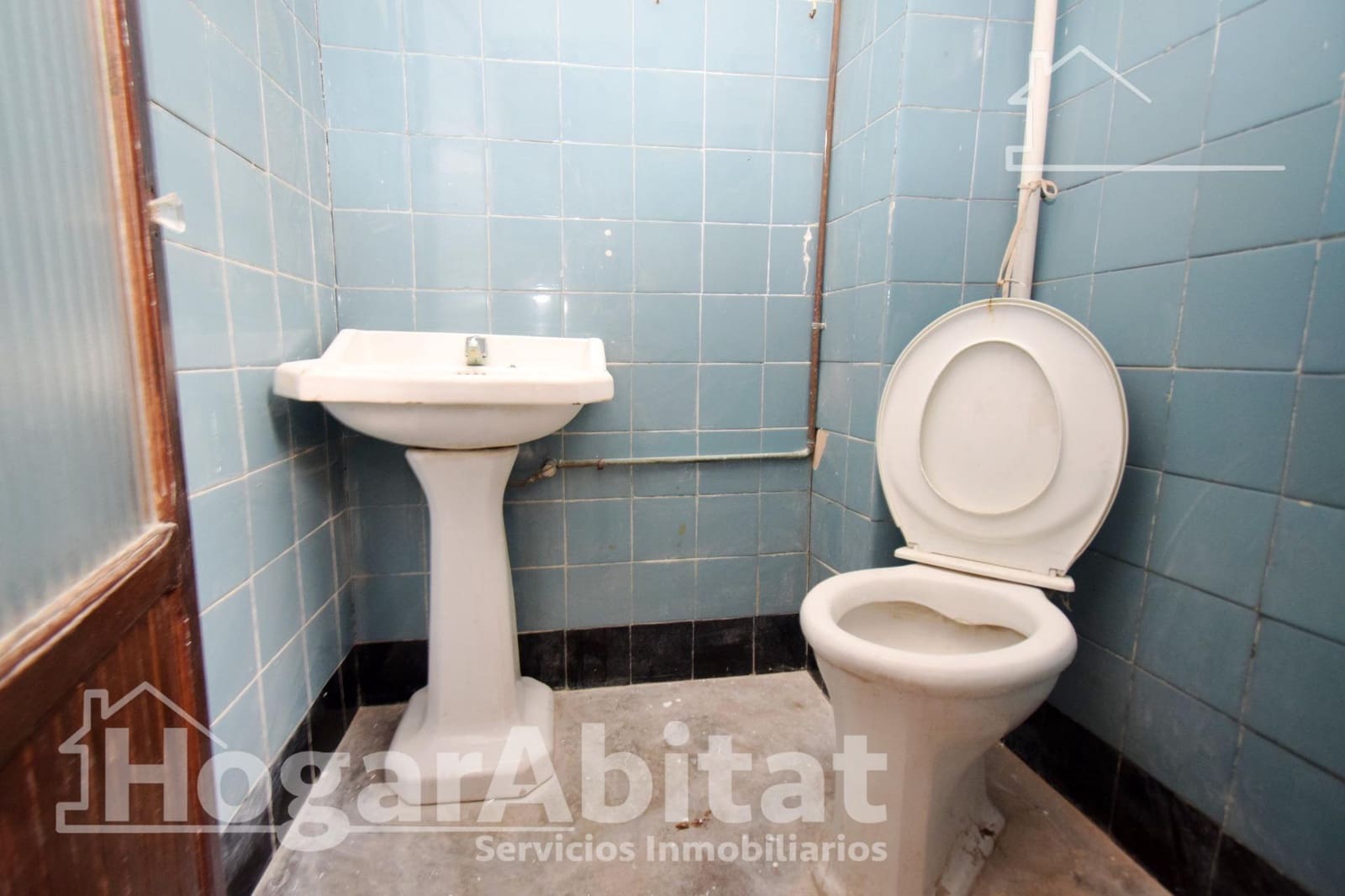 3 bedroom Townhouse for sale in Benaguasil - € 110,000 (Ref: 9456337)