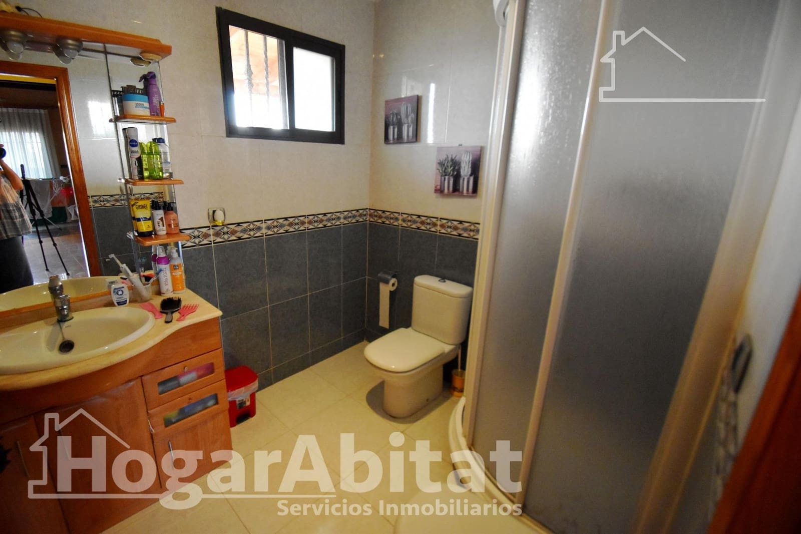 5 sypialnia Willa na sprzedaż w Castello de la Plana z basenem garażem - 285 000 € (Ref: 9462411)