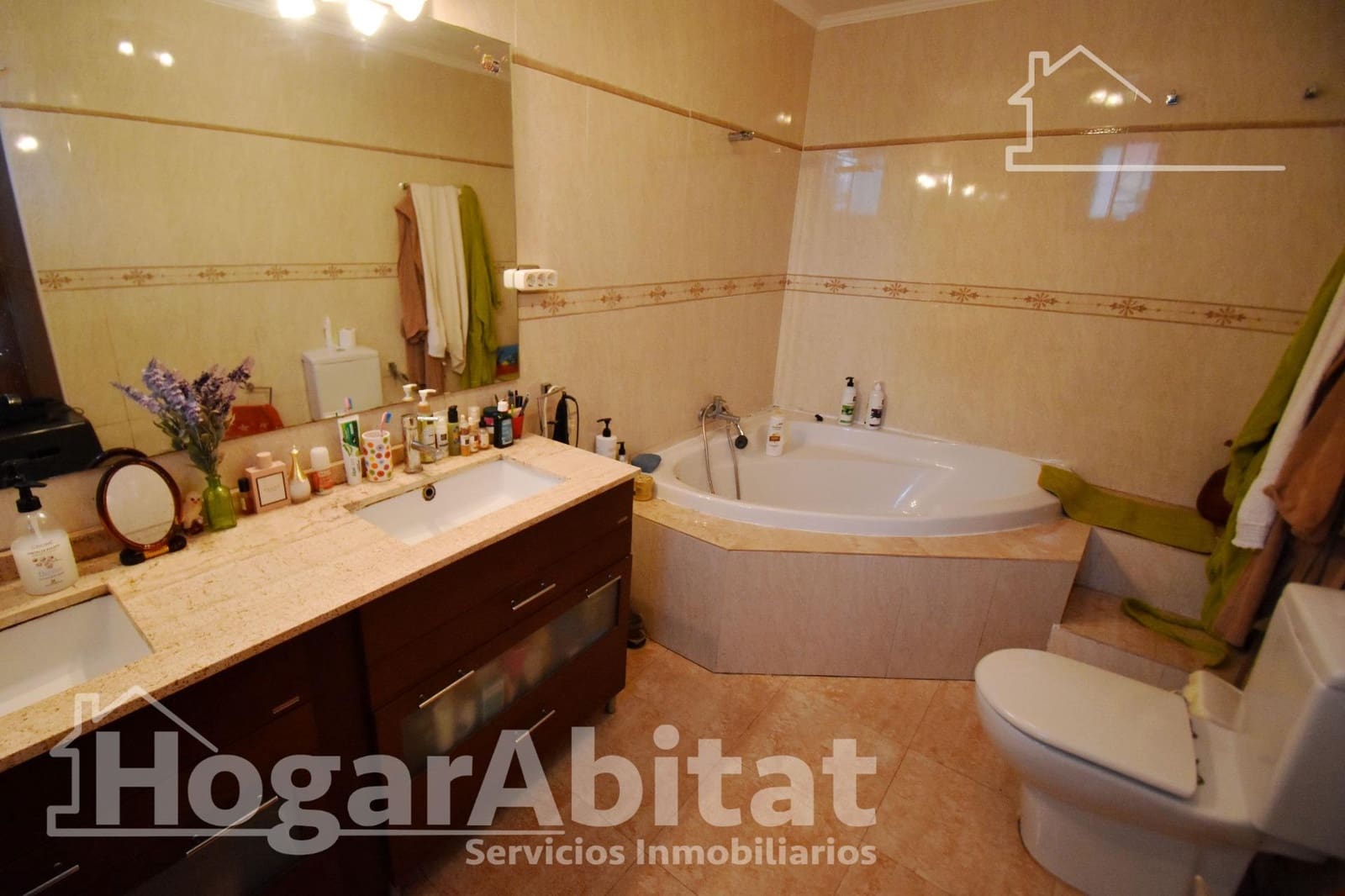 5 sypialnia Willa na sprzedaż w Castello de la Plana z basenem garażem - 285 000 € (Ref: 9462411)