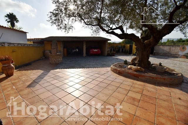 5 sypialnia Willa na sprzedaż w Castelló de la Plana z basenem garażem - 285 000 € (Ref: 9462411)