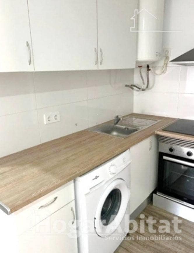 Piso de 4 habitaciones en Torrent en venta - 149.950 € (Ref: 9462412)