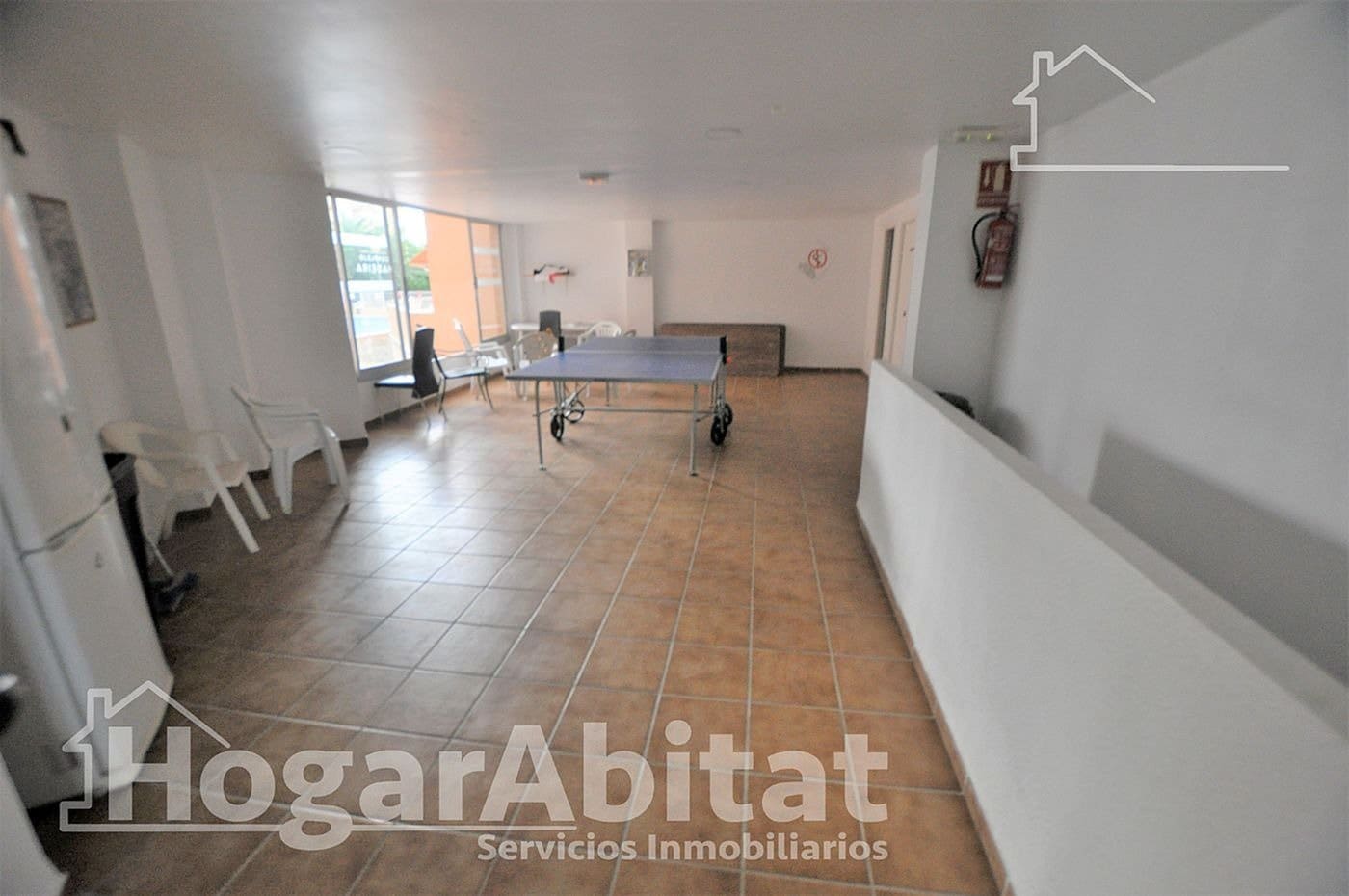2 bedroom Apartment for sale in La Pobla de Farnals with pool - € 250,000 (Ref: 9462420)
