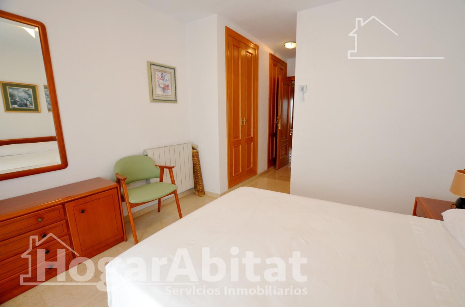 Piso de 2 habitaciones en Playa de San Juan en venta con piscina garaje - 690.000 € (Ref: 9462425)