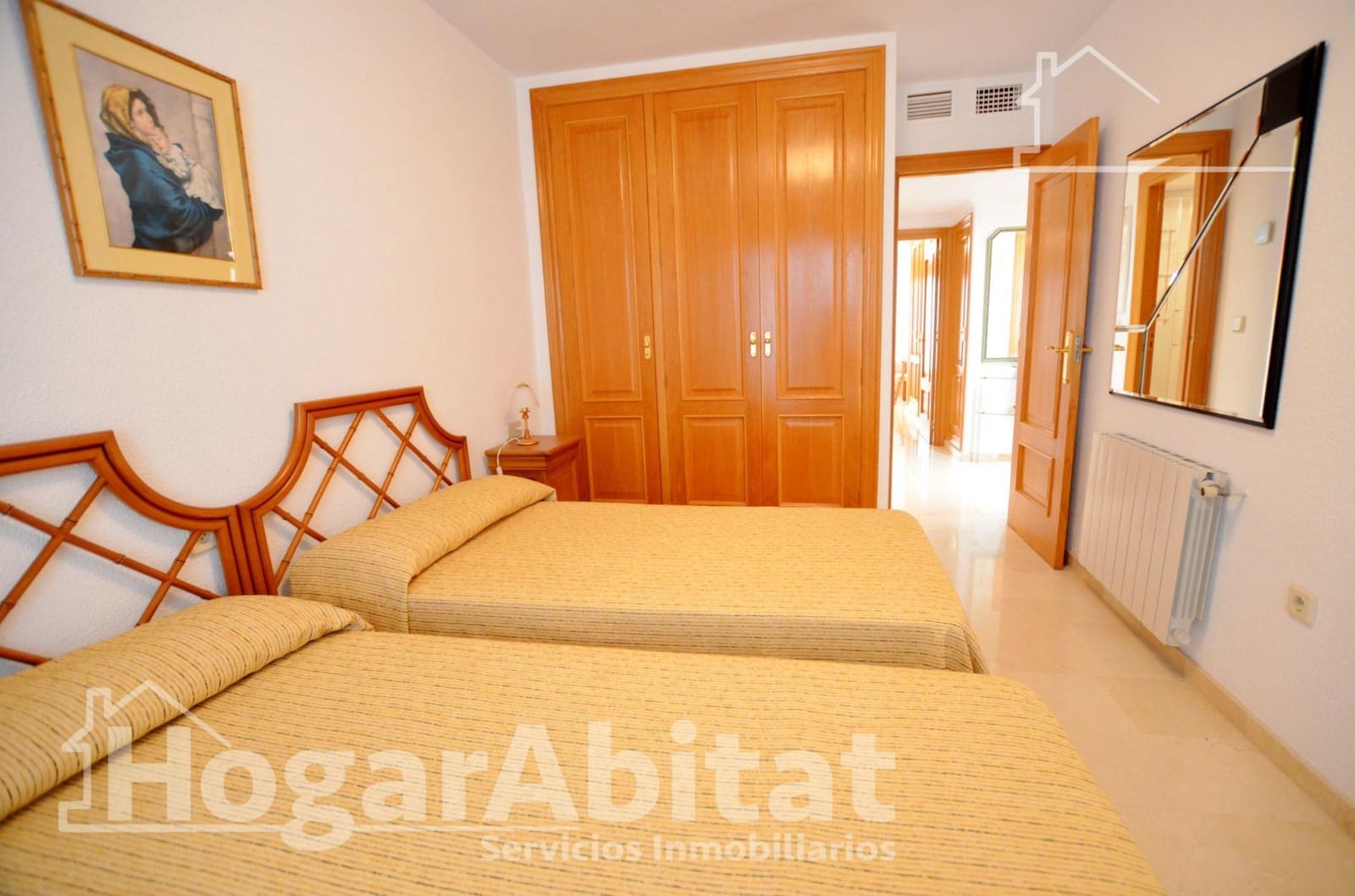 Piso de 2 habitaciones en Playa de San Juan en venta con piscina garaje - 690.000 € (Ref: 9462425)