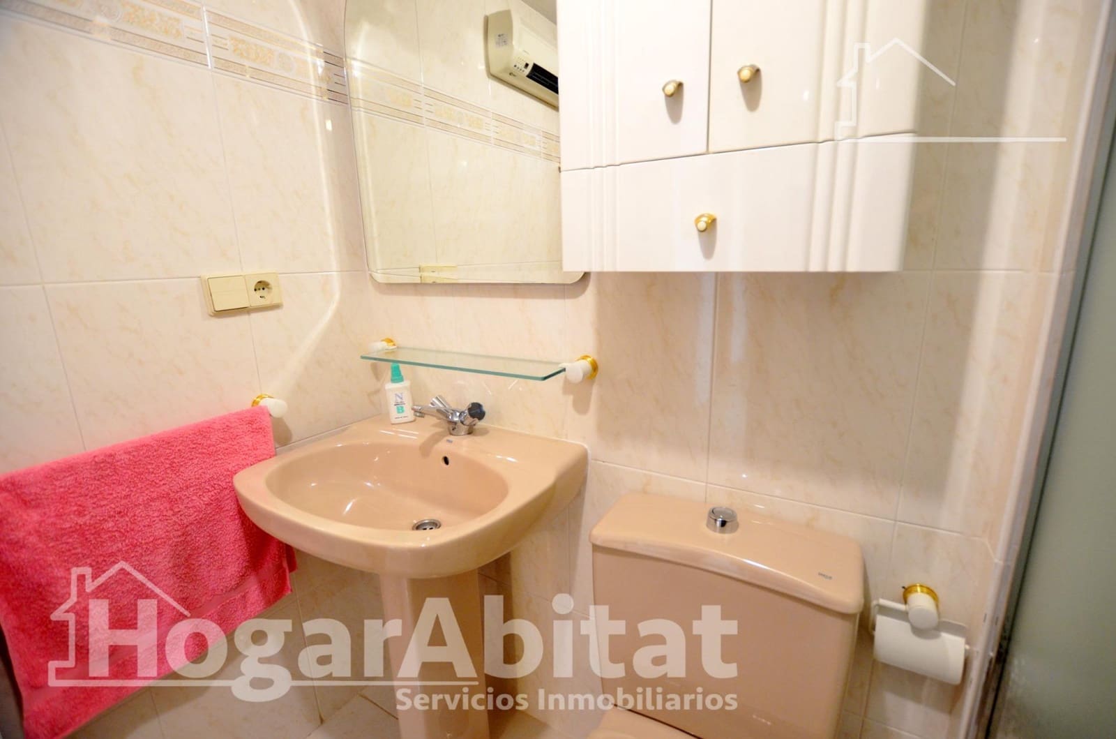 Piso de 2 habitaciones en Playa de San Juan en venta con piscina garaje - 690.000 € (Ref: 9462425)