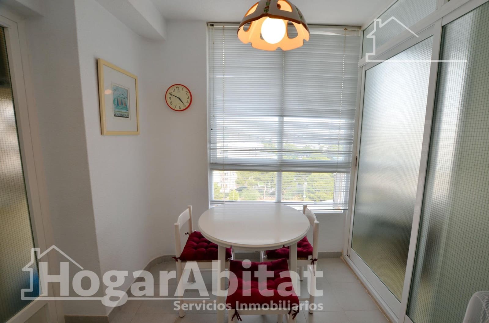 Piso de 2 habitaciones en Playa de San Juan en venta con piscina garaje - 690.000 € (Ref: 9462425)