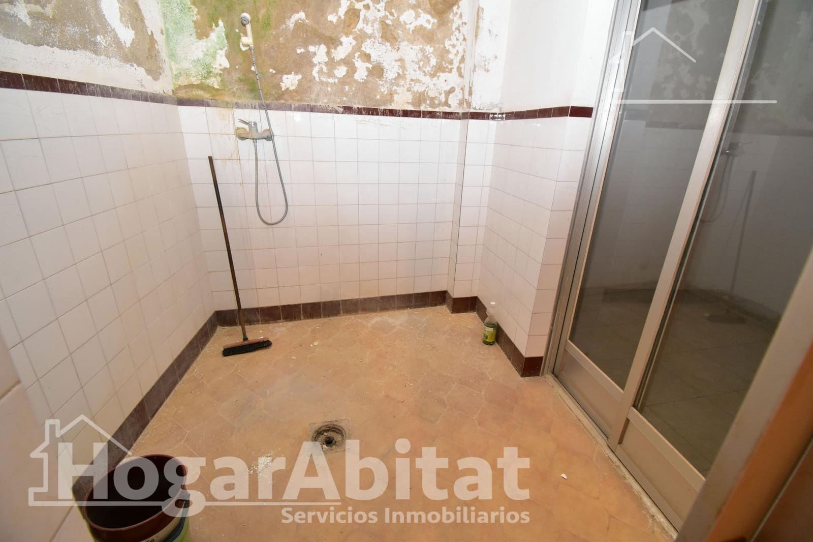 Casa de 3 habitaciones en Guadassuar en venta - 140.000 € (Ref: 9462430)