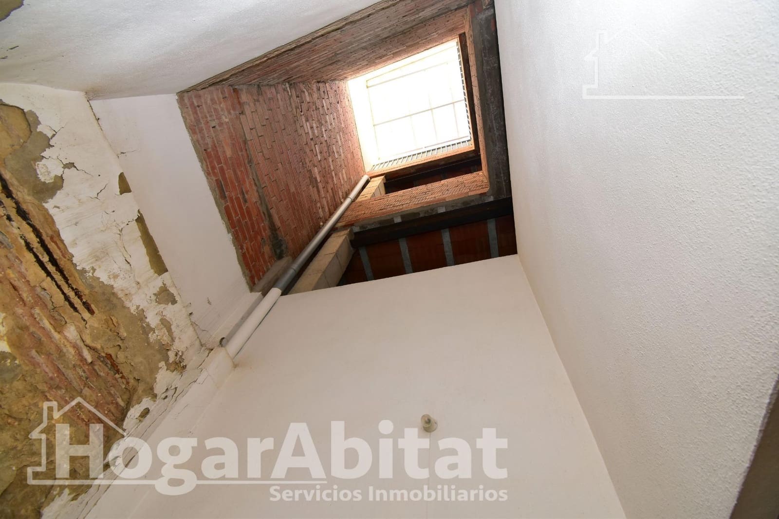 Casa de 3 habitaciones en Guadassuar en venta - 140.000 € (Ref: 9462430)