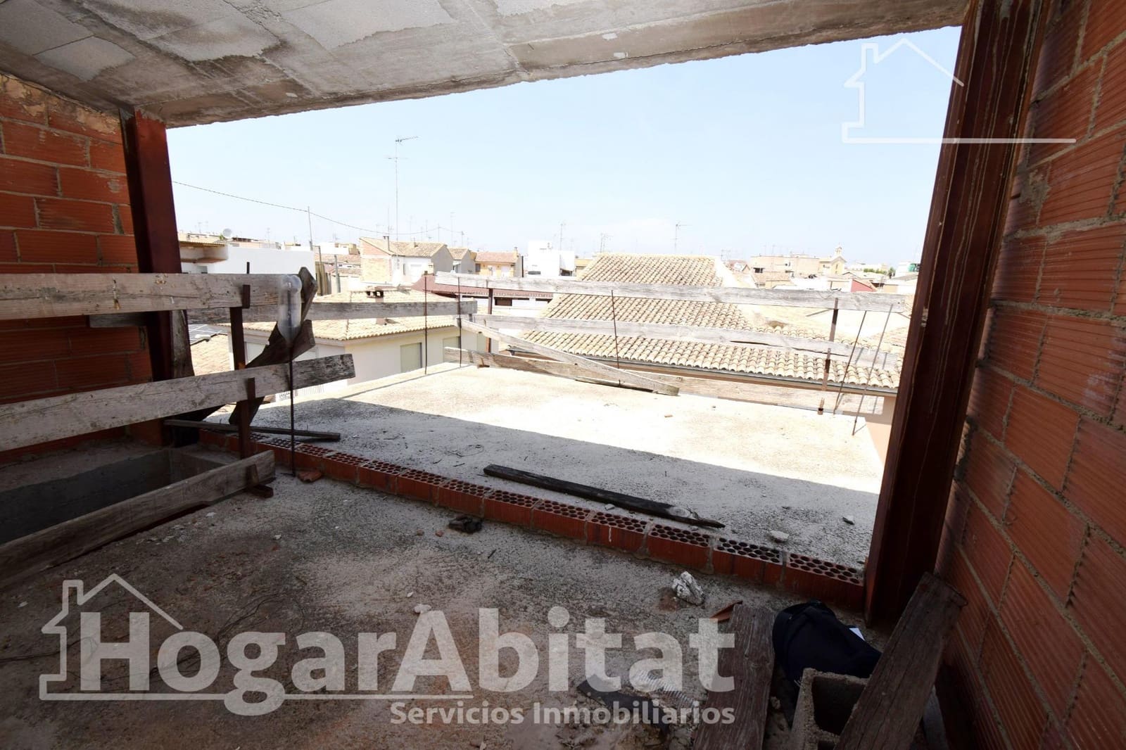 Casa de 3 habitaciones en Cheste en venta con garaje - 90.000 € (Ref: 9462431)