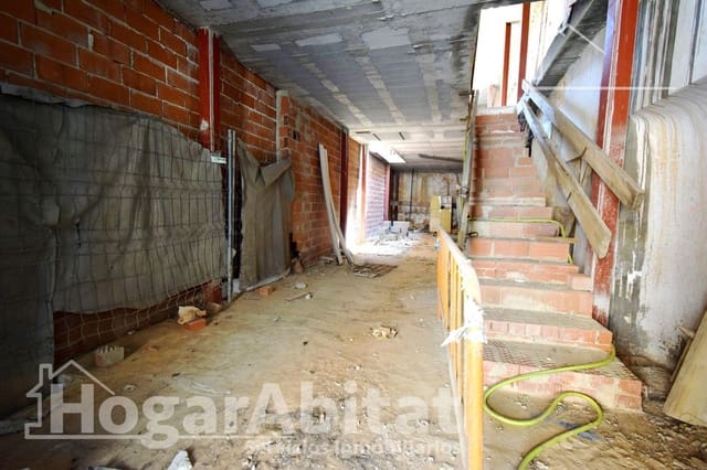 Casa de 3 habitaciones en Cheste en venta con garaje - 90.000 € (Ref: 9462431)