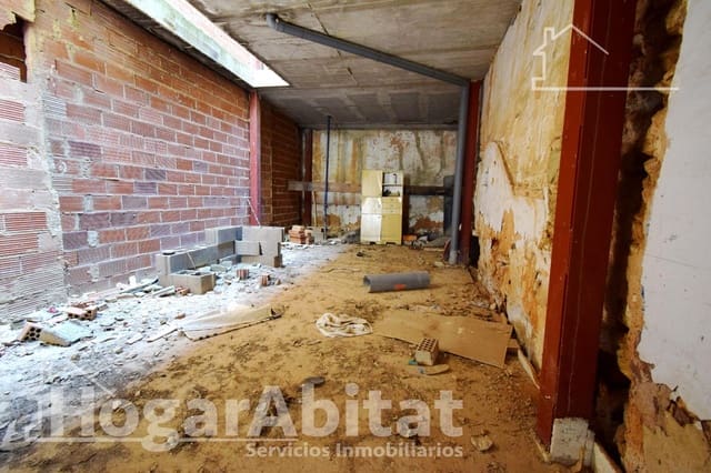 Casa de 3 habitaciones en Cheste en venta con garaje - 90.000 € (Ref: 9462431)