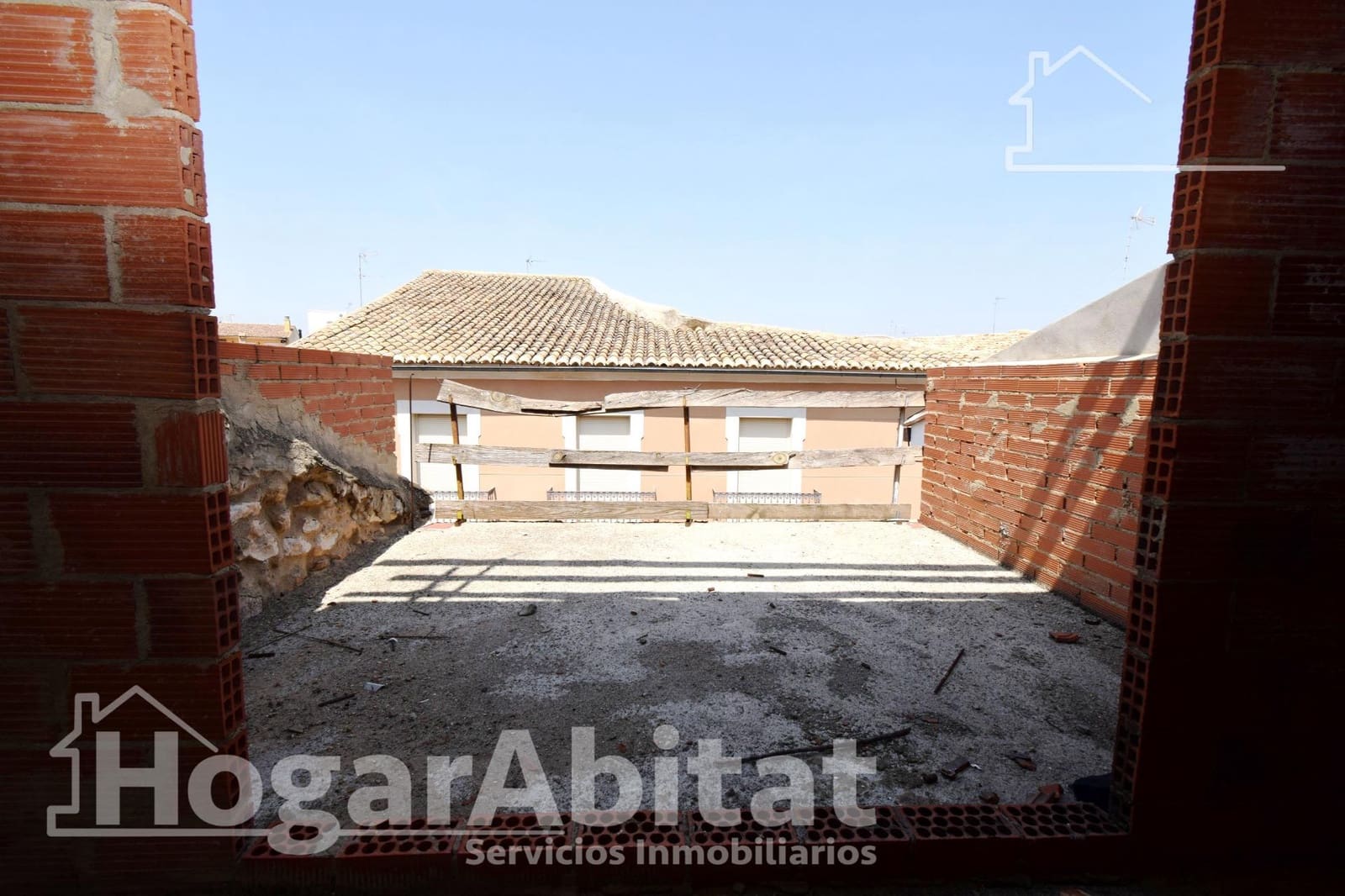 Casa de 3 habitaciones en Cheste en venta con garaje - 90.000 € (Ref: 9462431)