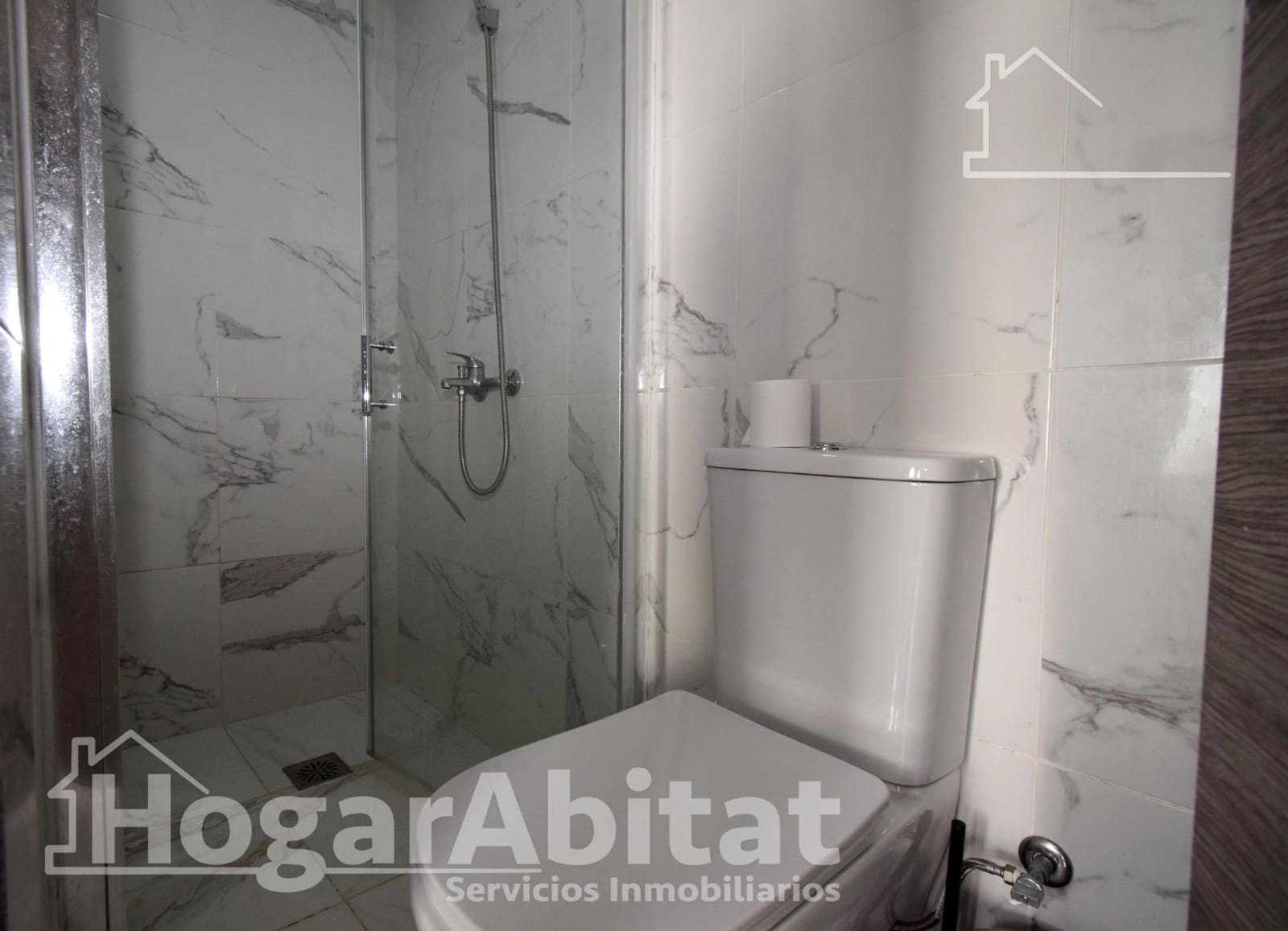 Casa de 5 habitaciones en Alginet en venta con piscina - 215.000 € (Ref: 9462433)