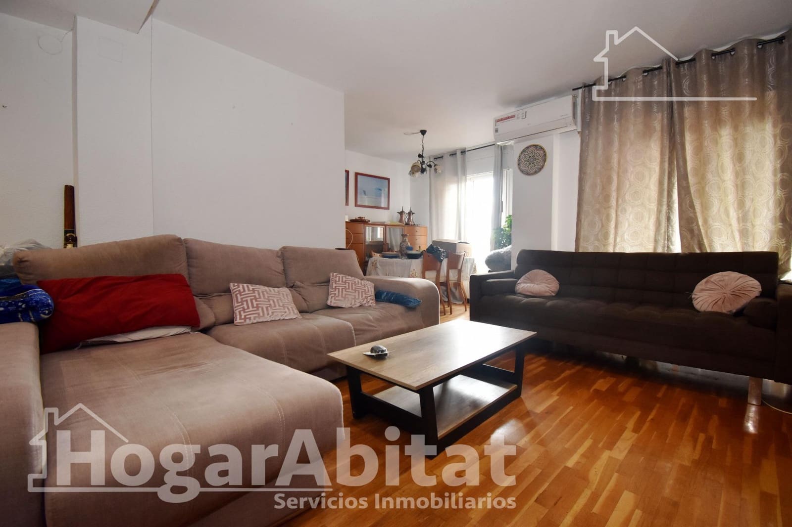 2 bedroom Flat for sale in Castello de la Plana with garage - € 150,000 (Ref: 9465798)