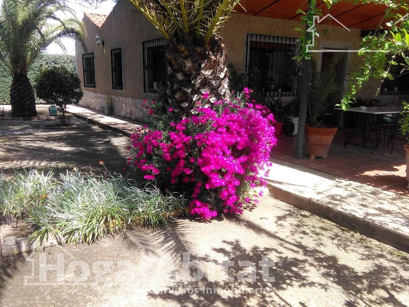 4 quarto Moradia para venda em Badajoz cidade com piscina garagem - 202 000 € (Ref: 9465802)