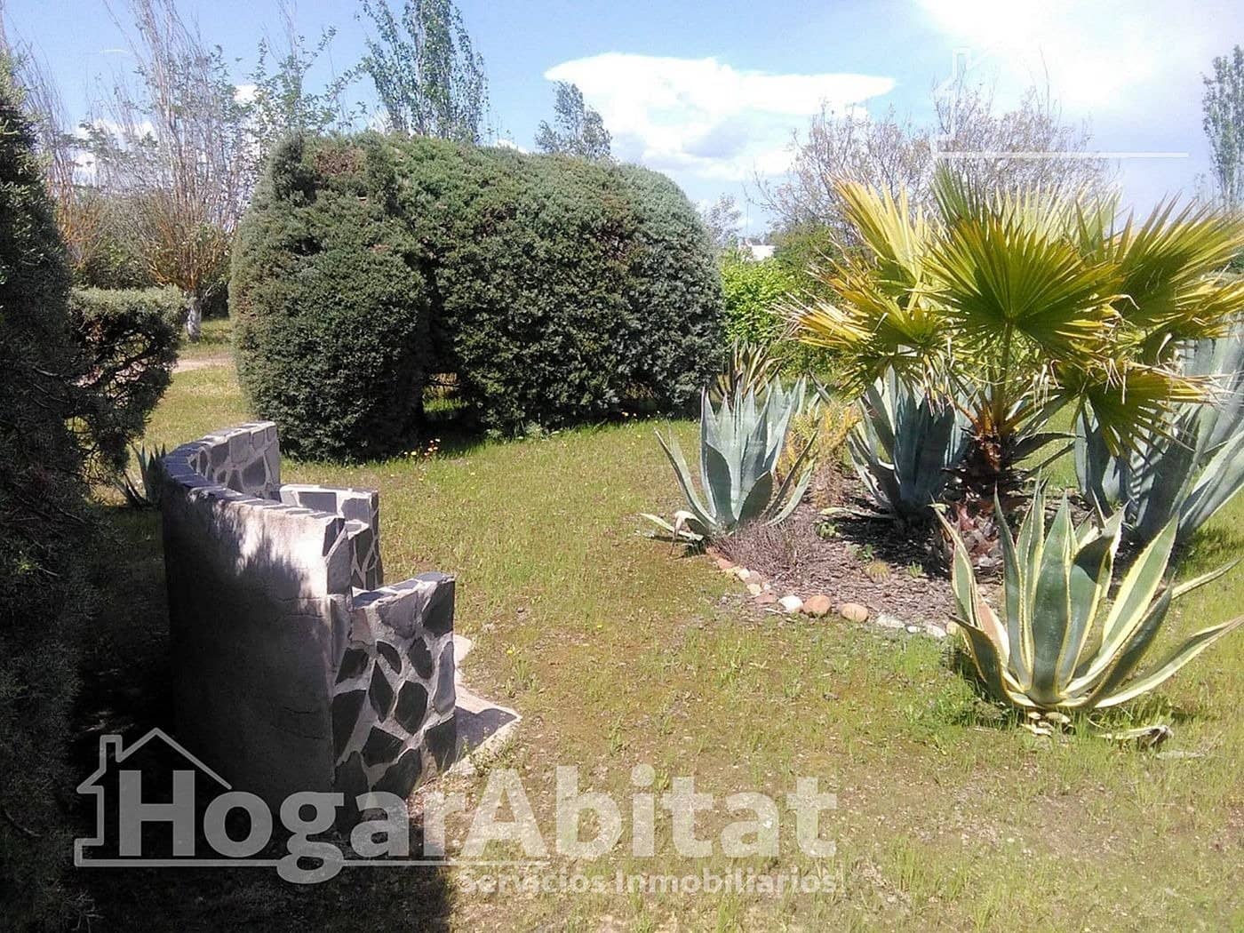 4 quarto Moradia para venda em Badajoz cidade com piscina garagem - 202 000 € (Ref: 9465802)